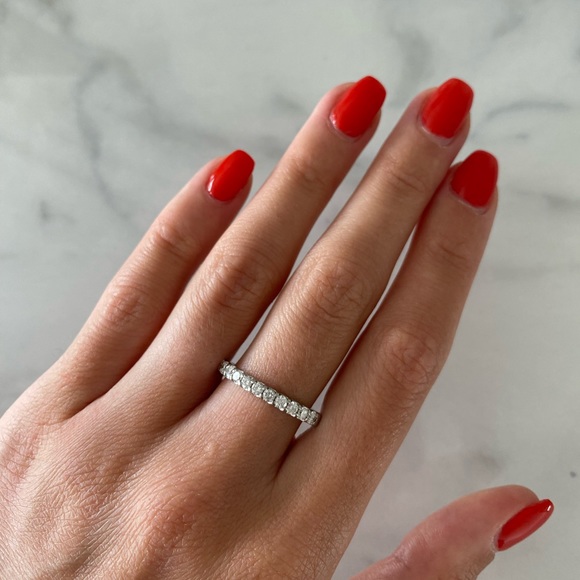 Diamond Ring - Picture 1 of 3